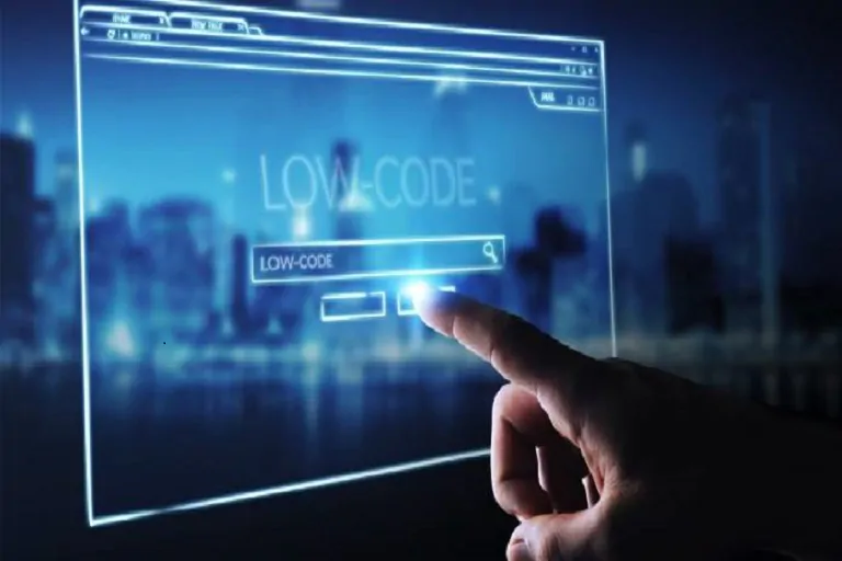 5 ventajas de invertir en aplicaciones de low code en la nube