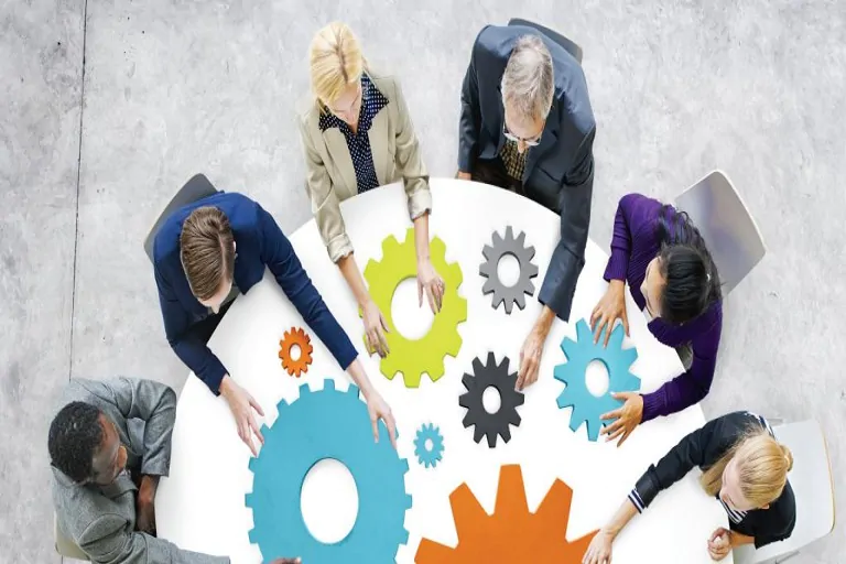 Estudian, reflexionan y orientan la visión de la empresa Telefónica