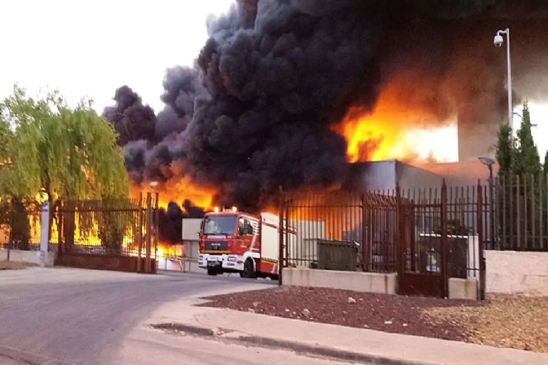 5 pasos para evitar un incendio en tu empresa