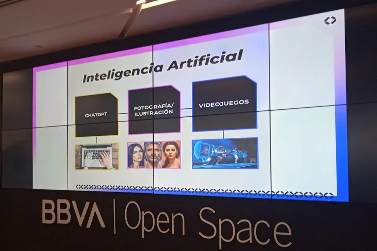 Comparten tendencias digitales y su Tribu