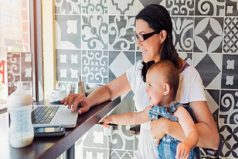 Madres emprendedoras se cotizan a la alza