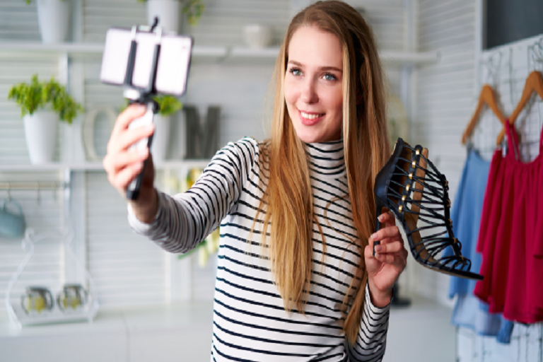 Influencers generan confianza a los consumidores en el sector de la moda