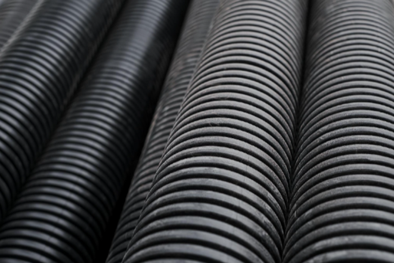 Líneas LRPC: estableciendo nuevos estándares para los cables de alto rendimiento