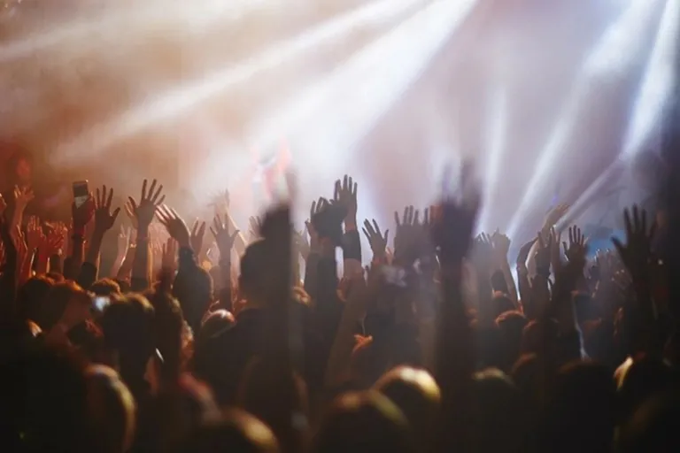 Multitudes, emoción y seguridad. Cómo la tecnología garantiza eventos protegidos